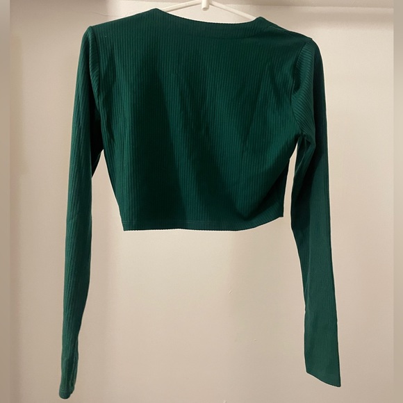 Reformation Cropped button up - Picture 2 of 6